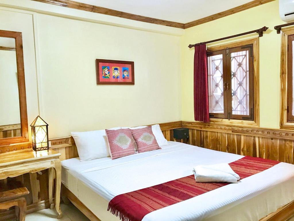 Apple Guesthouse Luang Prabang Luaran gambar